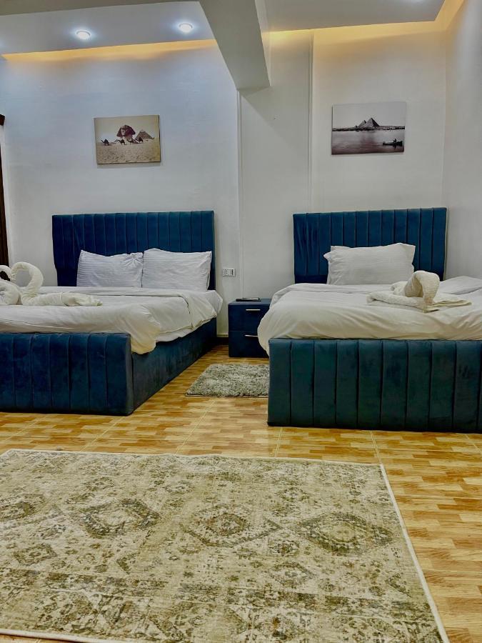 Cheops Pyramids Inn Kafrat al Jabal Bagian luar foto